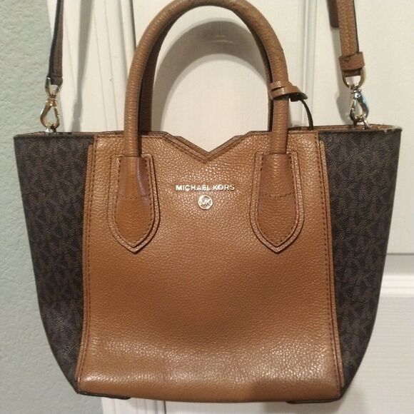 Michael Kors Mae Small Logo and Pebbled Leather Messenger Crossbody Bag Brown - Picture 1 of 16